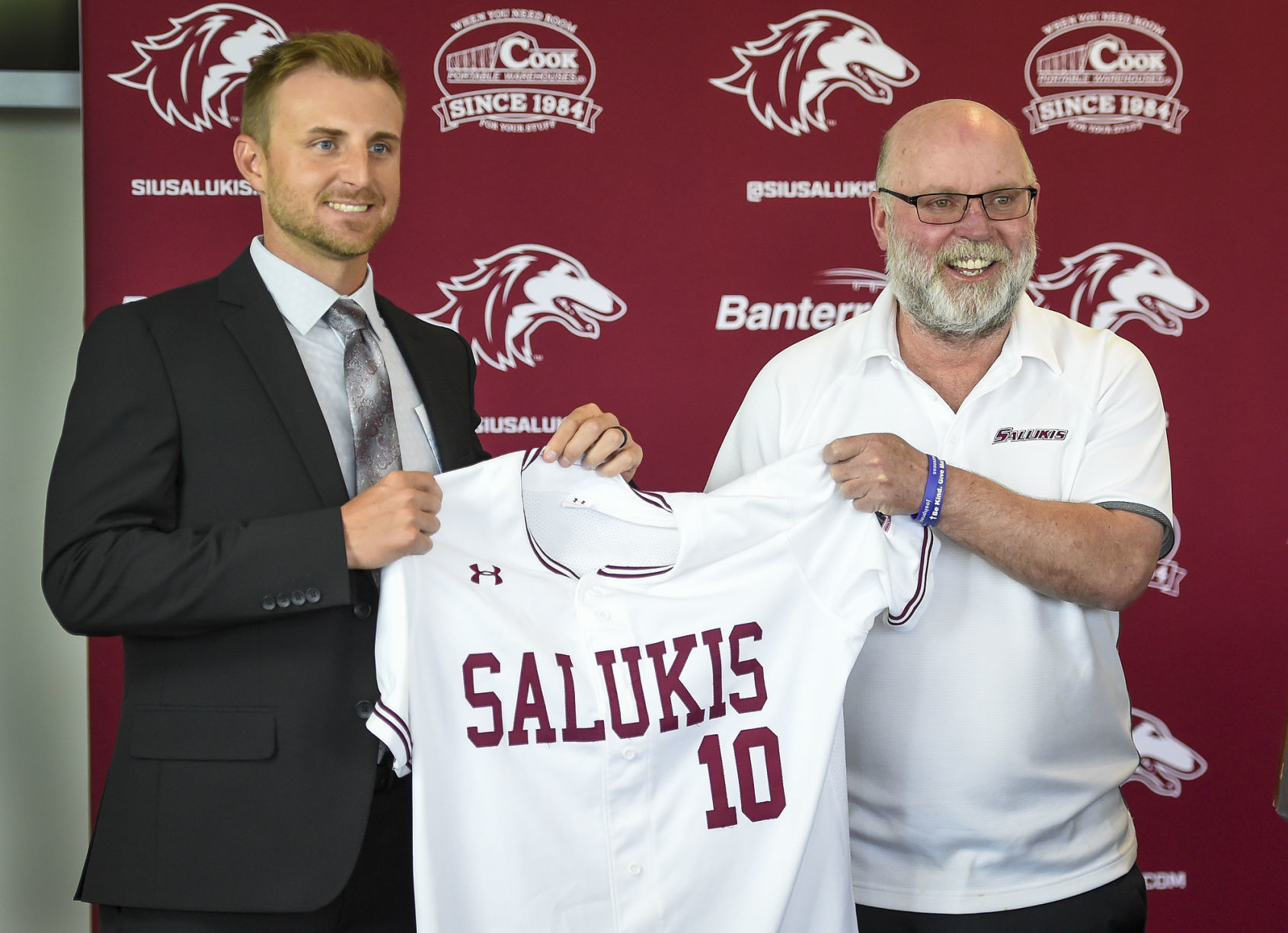 Jerry Kill introduces Lance Rhodes